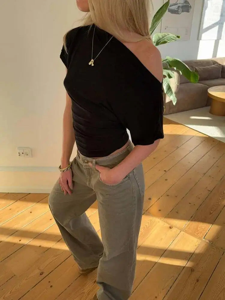 טופ דגם לורן