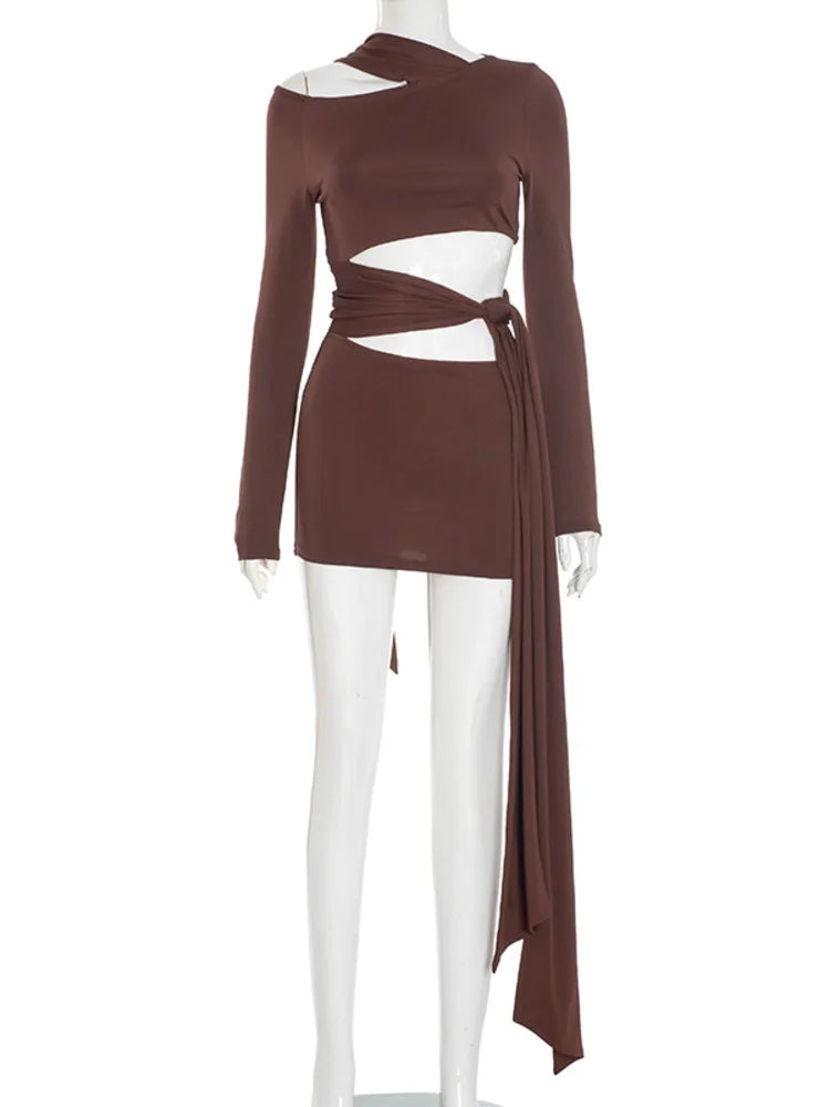 שמלת מיני חיתוכים דגם סופיה