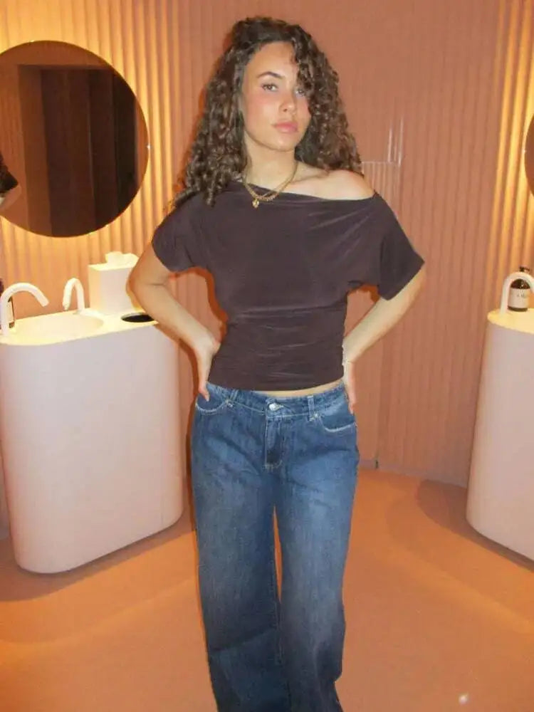 טופ דגם לורן