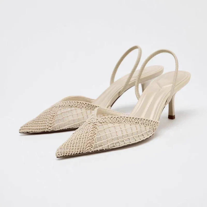 נעלי שלמות- לידי