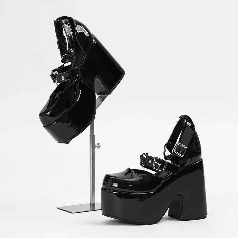 נעלי עקב דגם רנה